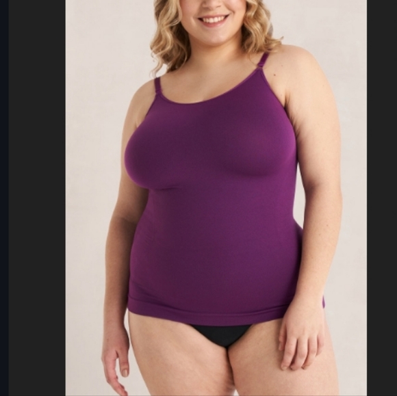 Variety of New Shapermint Essentials All Day Every Day Scoop Neck Cami/Tanks - Picture 6 of 15